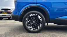 Nissan Qashqai 1.3 DiG-T MH N-Connecta 5dr Petrol Hatchback